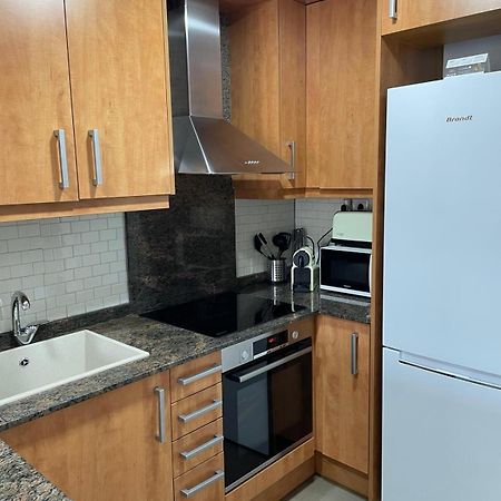 Acogedor Apartamento Vallparadis Con Parking テラサ エクステリア 写真