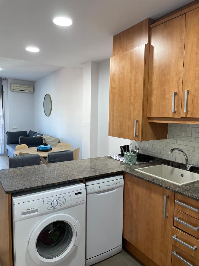 Acogedor Apartamento Vallparadis Con Parking テラサ エクステリア 写真