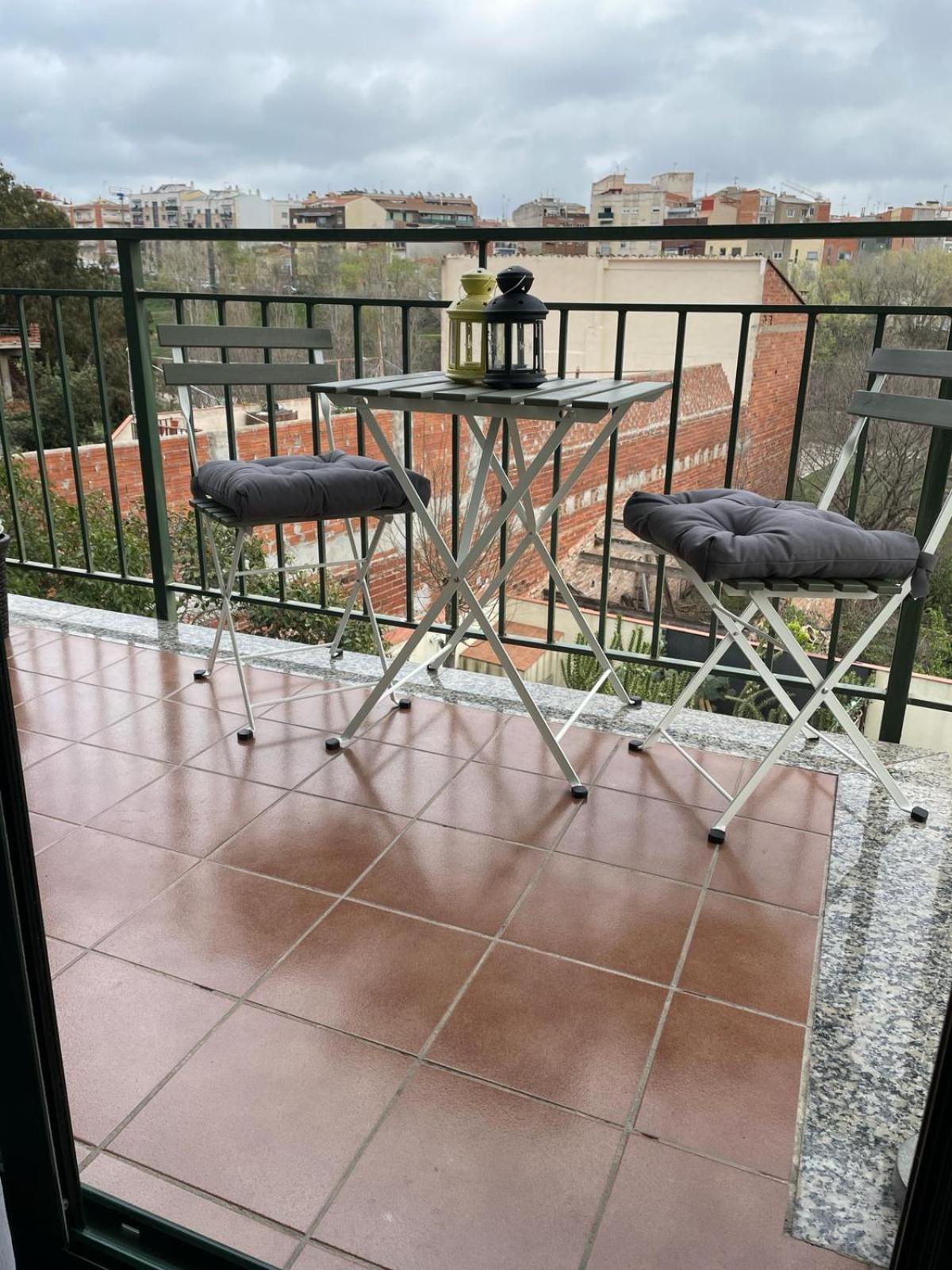 Acogedor Apartamento Vallparadis Con Parking テラサ エクステリア 写真
